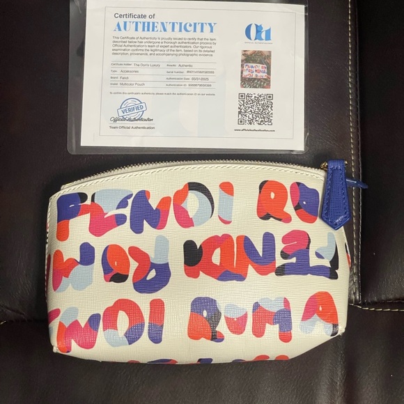 Fendi Roma Pouch with COA - Picture 5 of 6